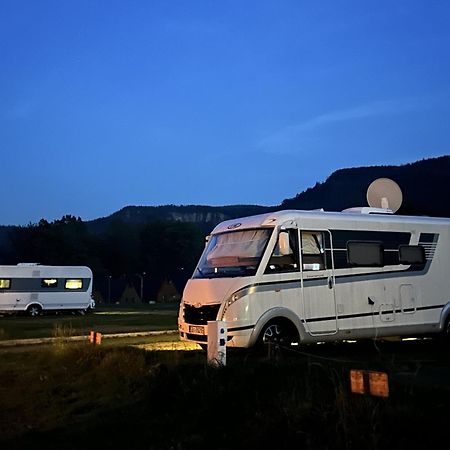 Gory Stolowe Camp -Miejsce Na Kamper, Przyczepe Lub Namiot Радкув Экстерьер фото